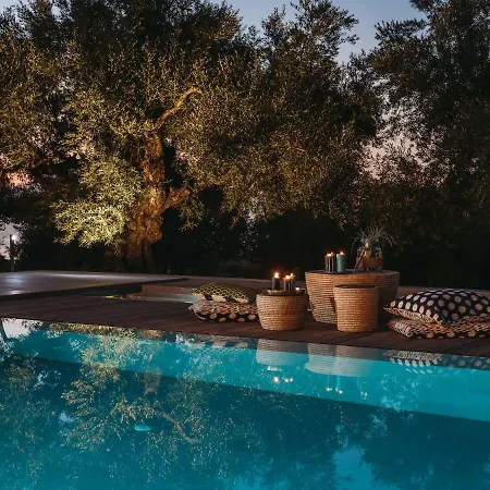 Villa Tiare Villas *
